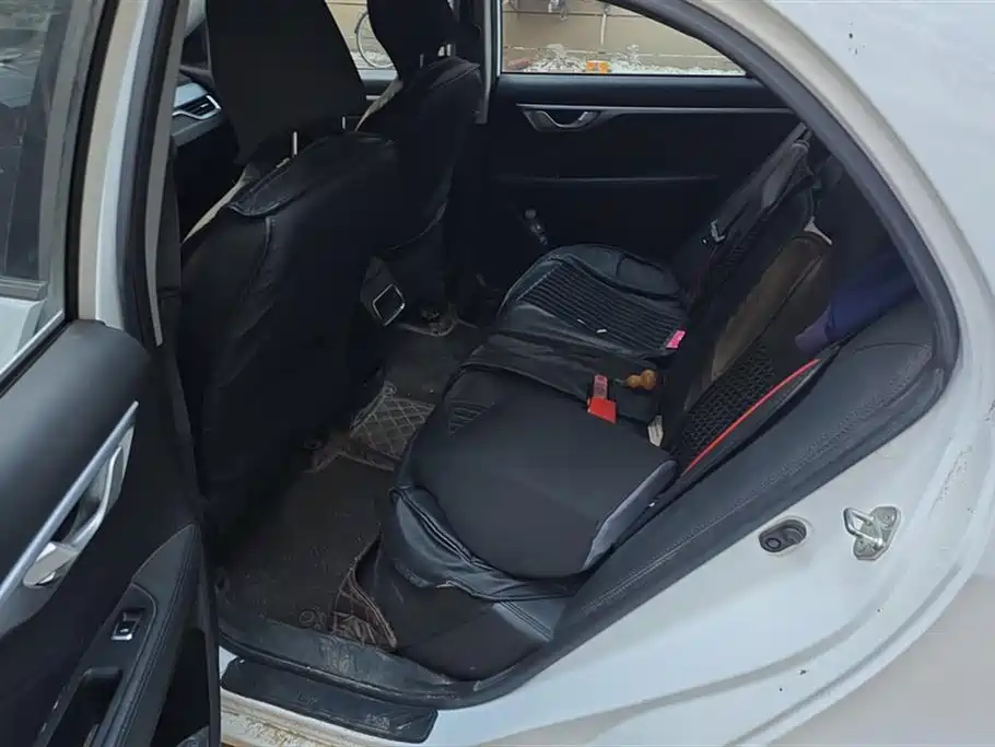 Geely Vision