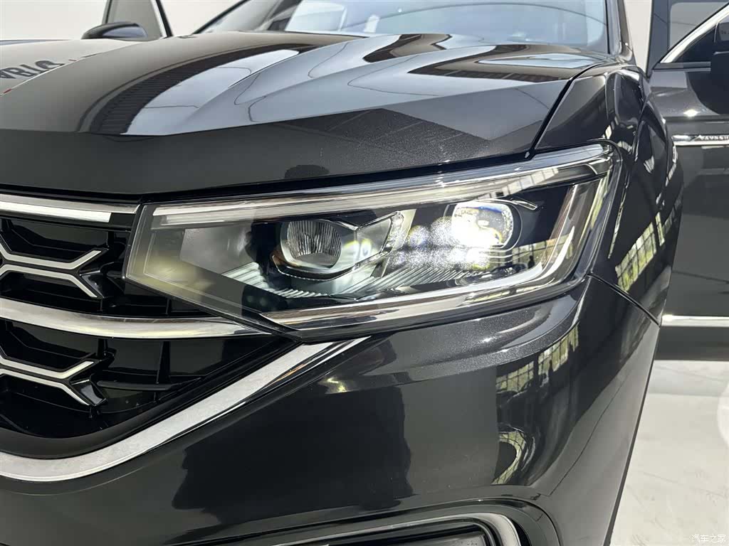 Volkswagen Tayron, 2022 28