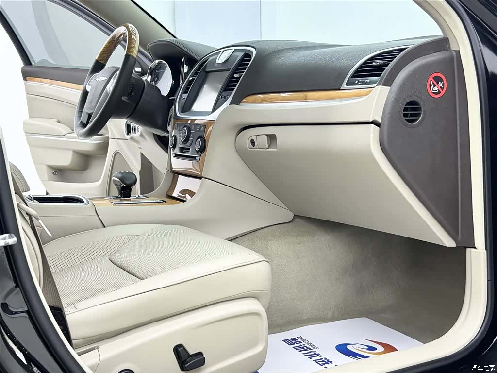 KeLaiSiLei(JinKou) 300C, 2015 8