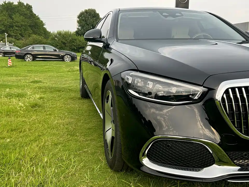 Mercedes-Benz Maybach S-class
