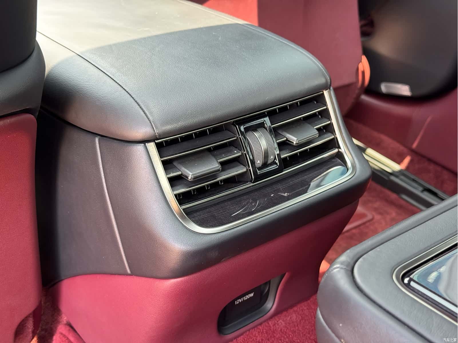 Lexus LS, 2019 13