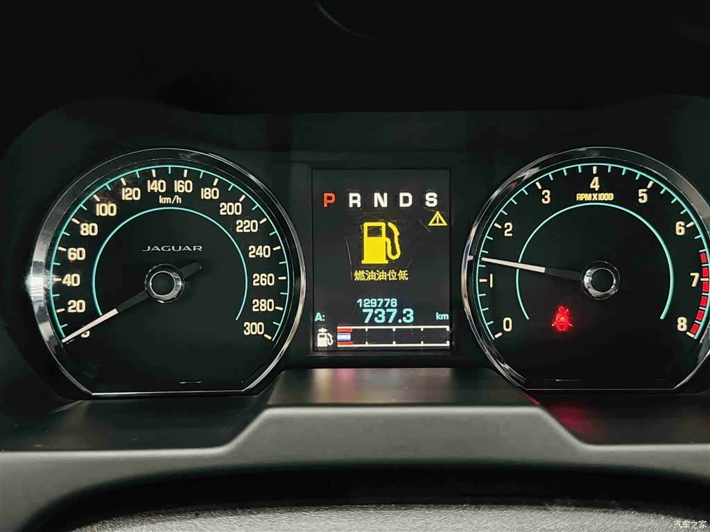 Jaguar XF, 2014 19