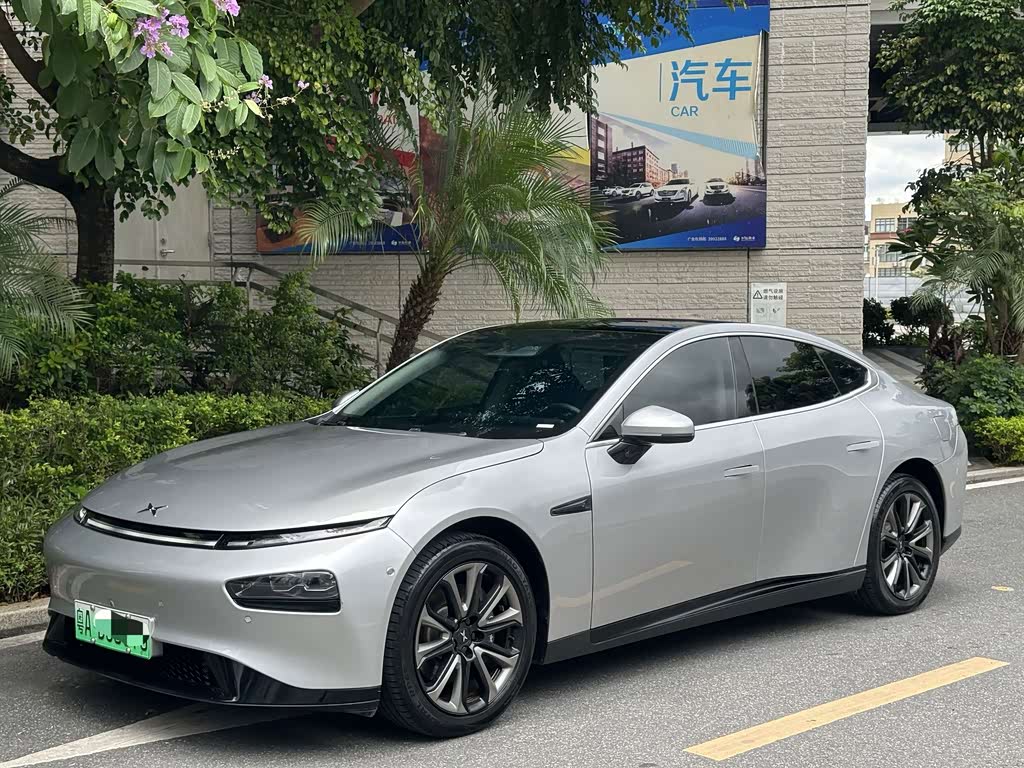 Xpeng P7
