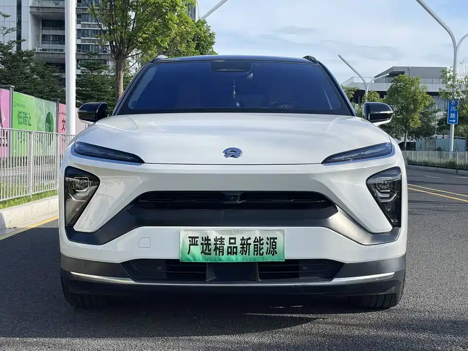 NIO ES6