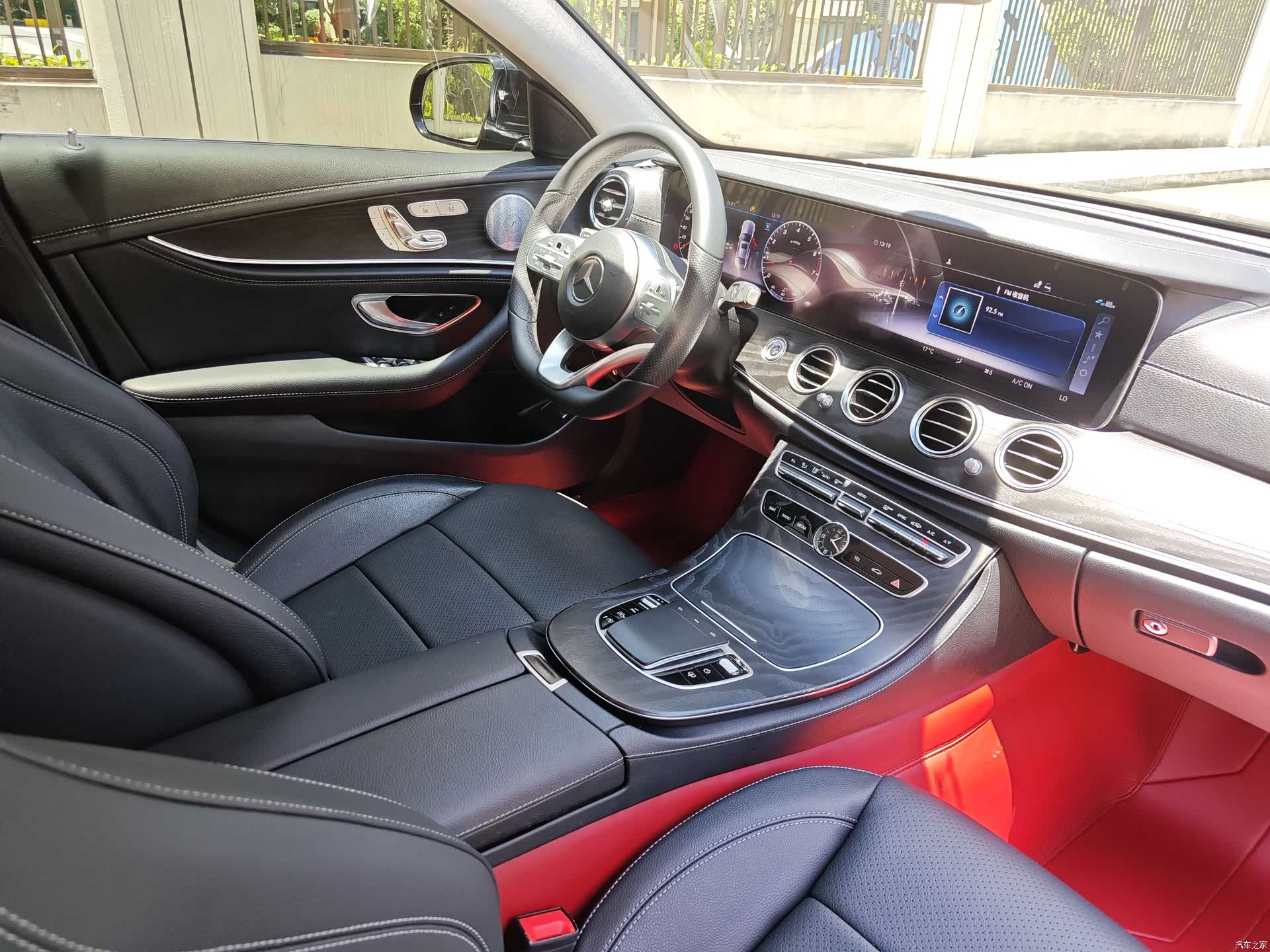 Mercedes-Benz E-Class, 2020 16