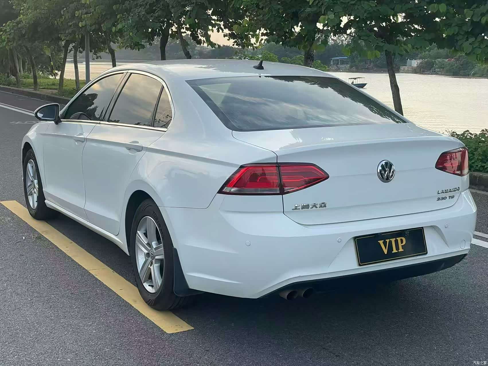 Volkswagen Lamando, 2015 8