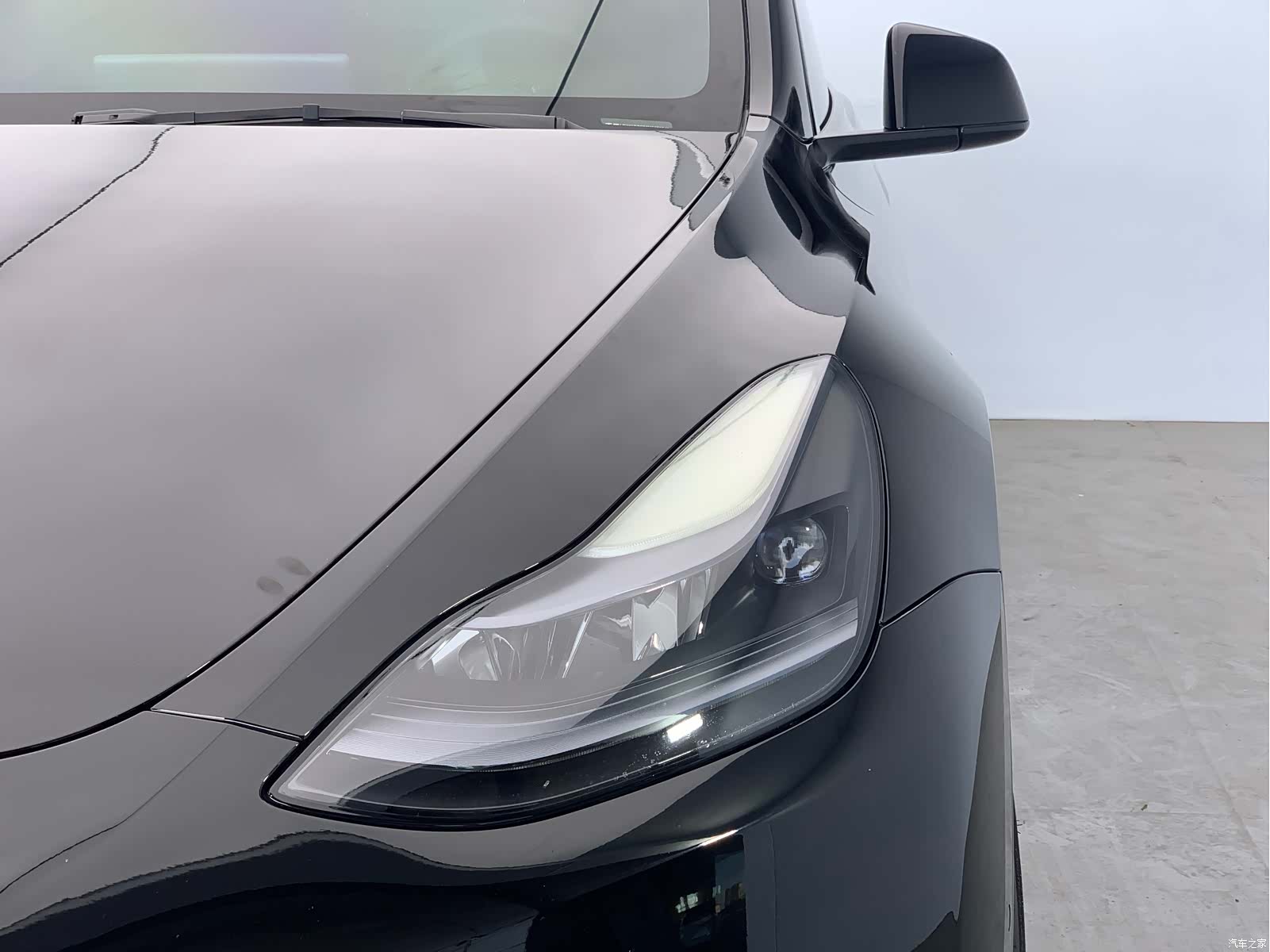 Tesla Model Y, 2022 12