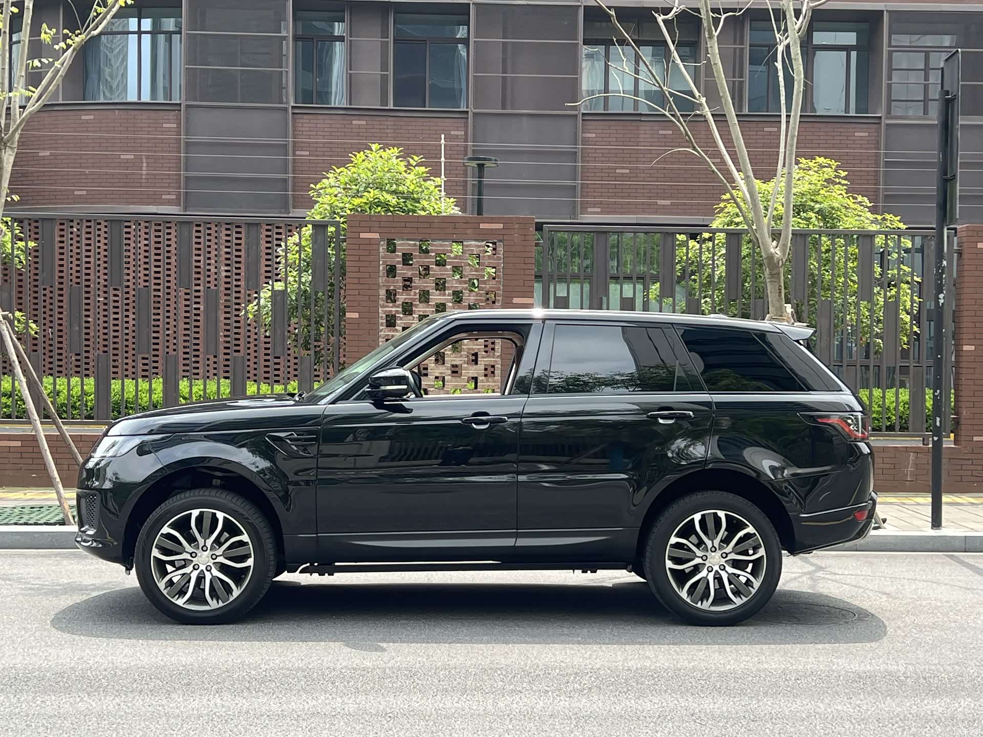 Land Rover Range Rover, 2016 8