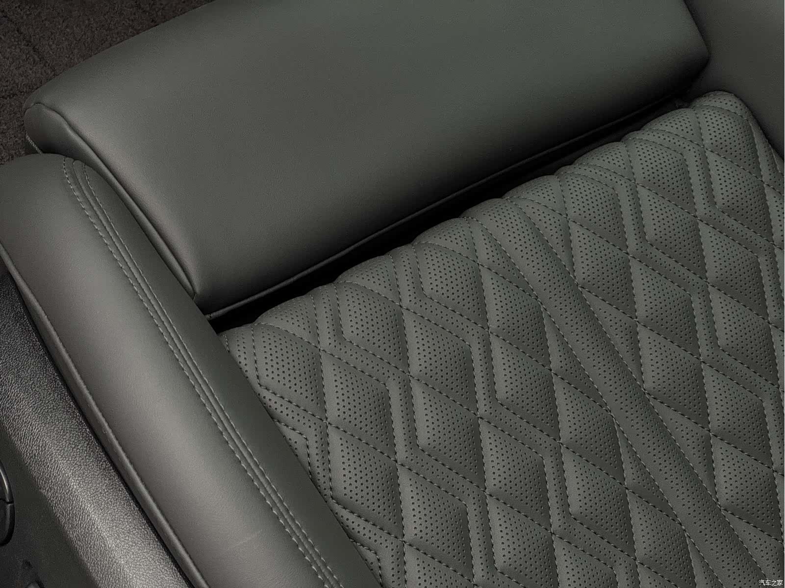 Audi A6, 2020 25