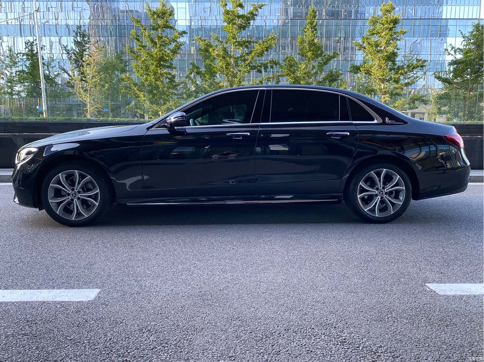 Mercedes-Benz E-Class, 2023 все фото