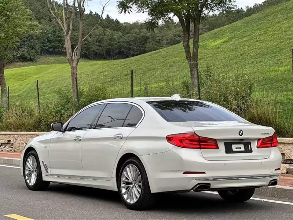 BMW 5 series BMW 5 series