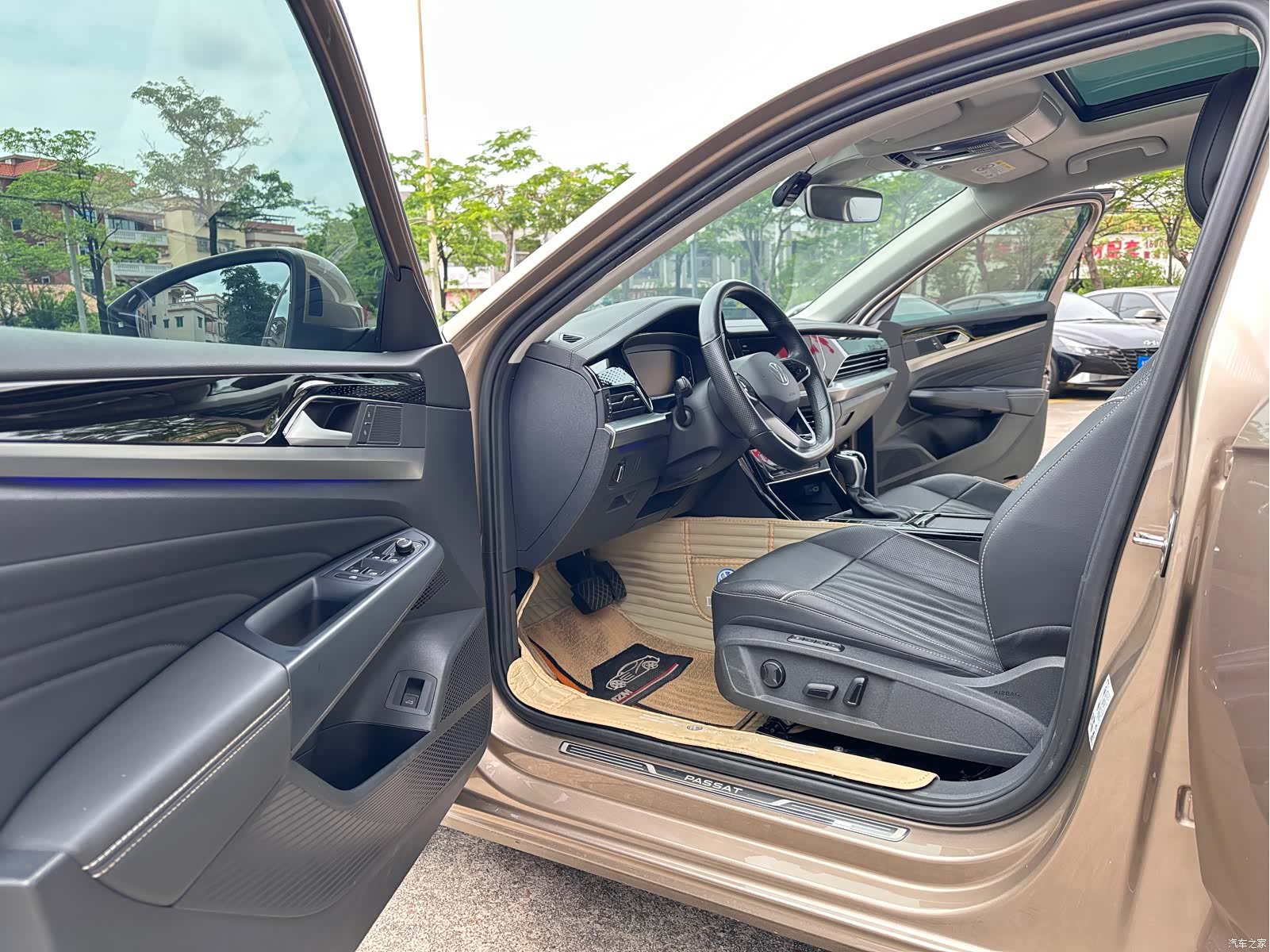 Volkswagen Passat, 2022 11