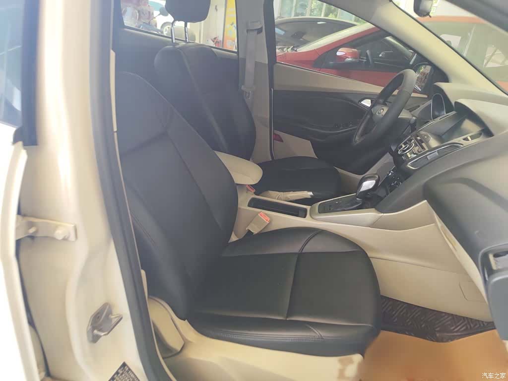 Ford Focus, 2018 21
