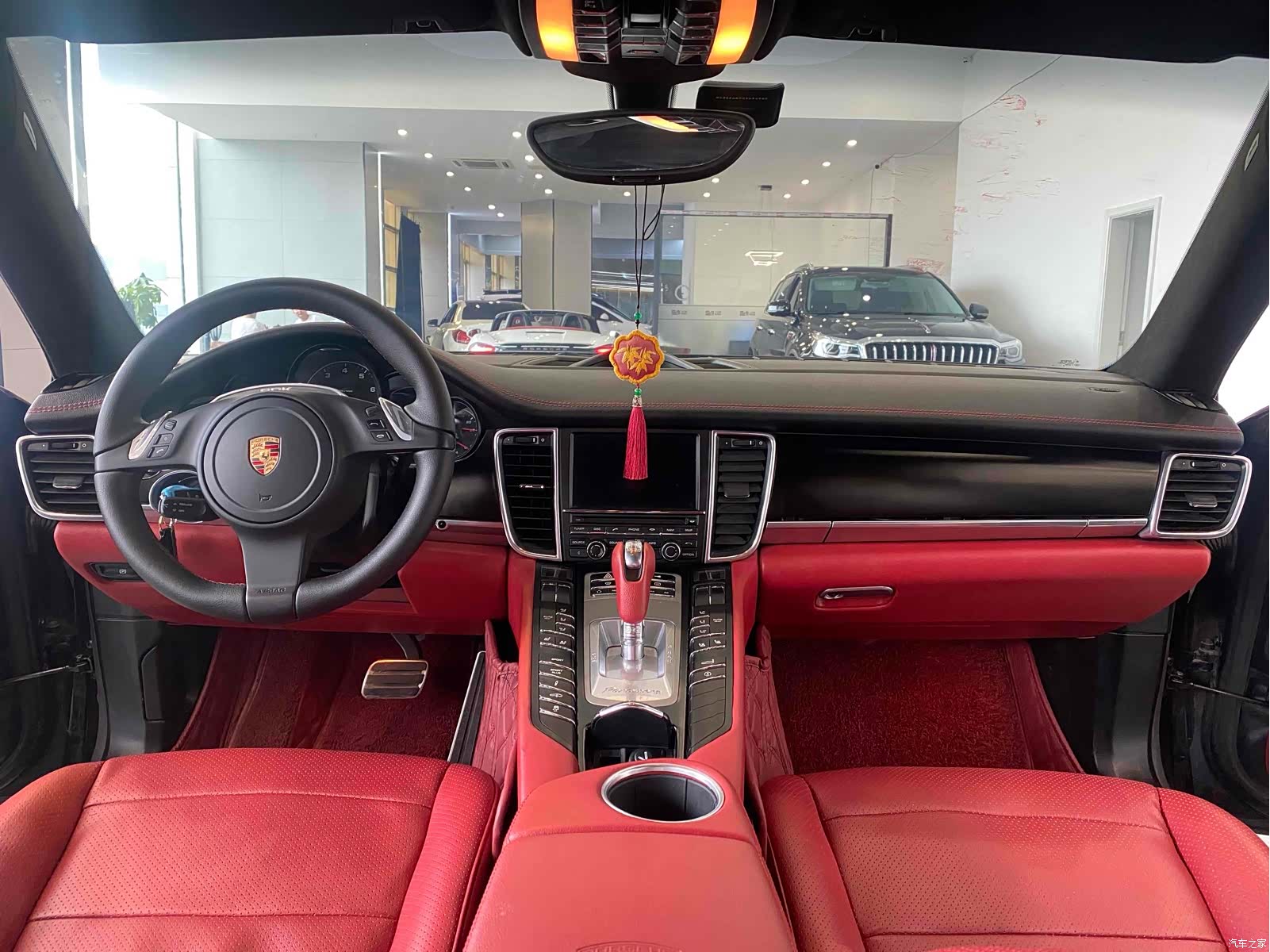 Porsche Panamera, 2011 6
