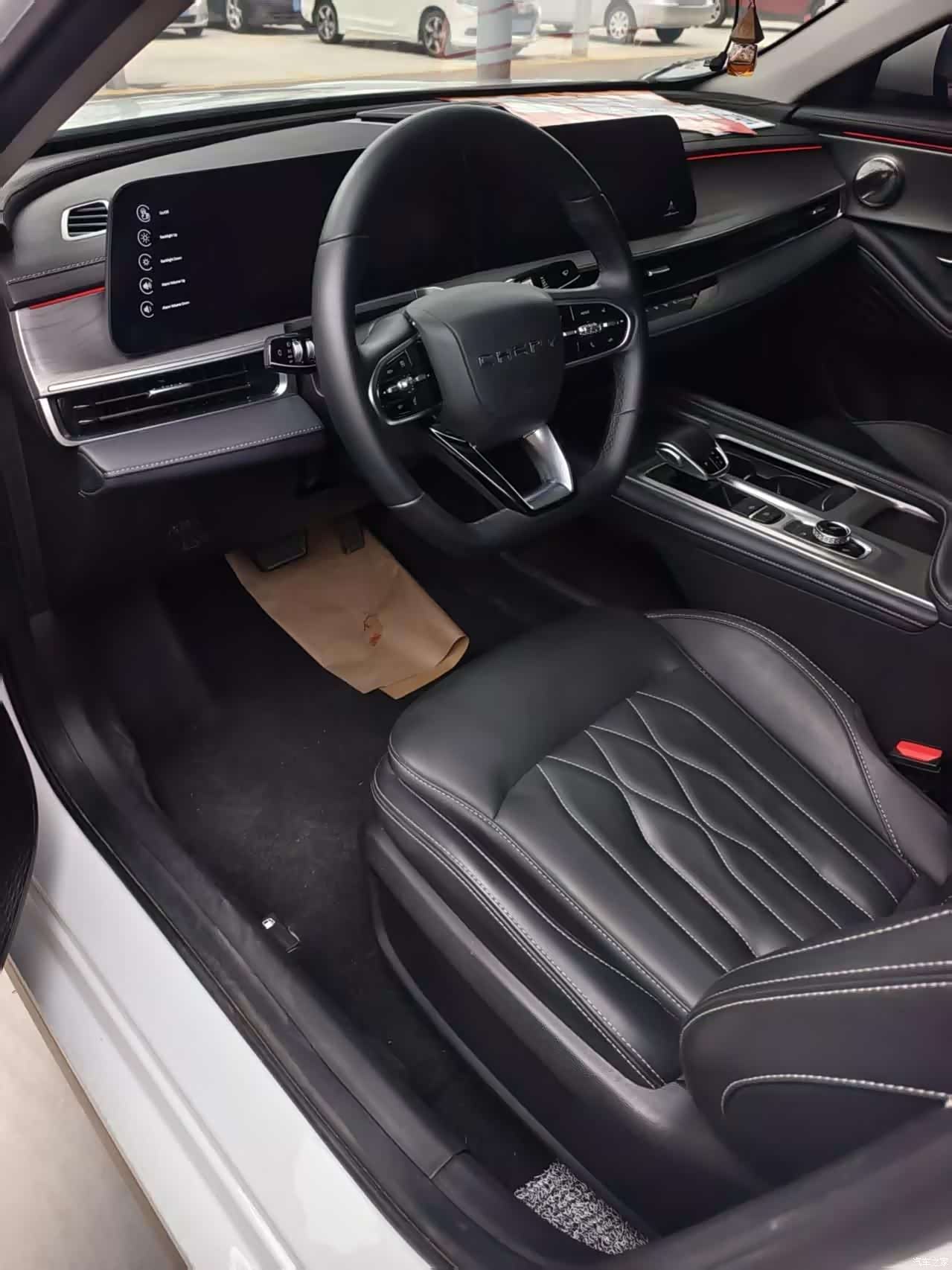 Chery Arrizo 8, 2023 4