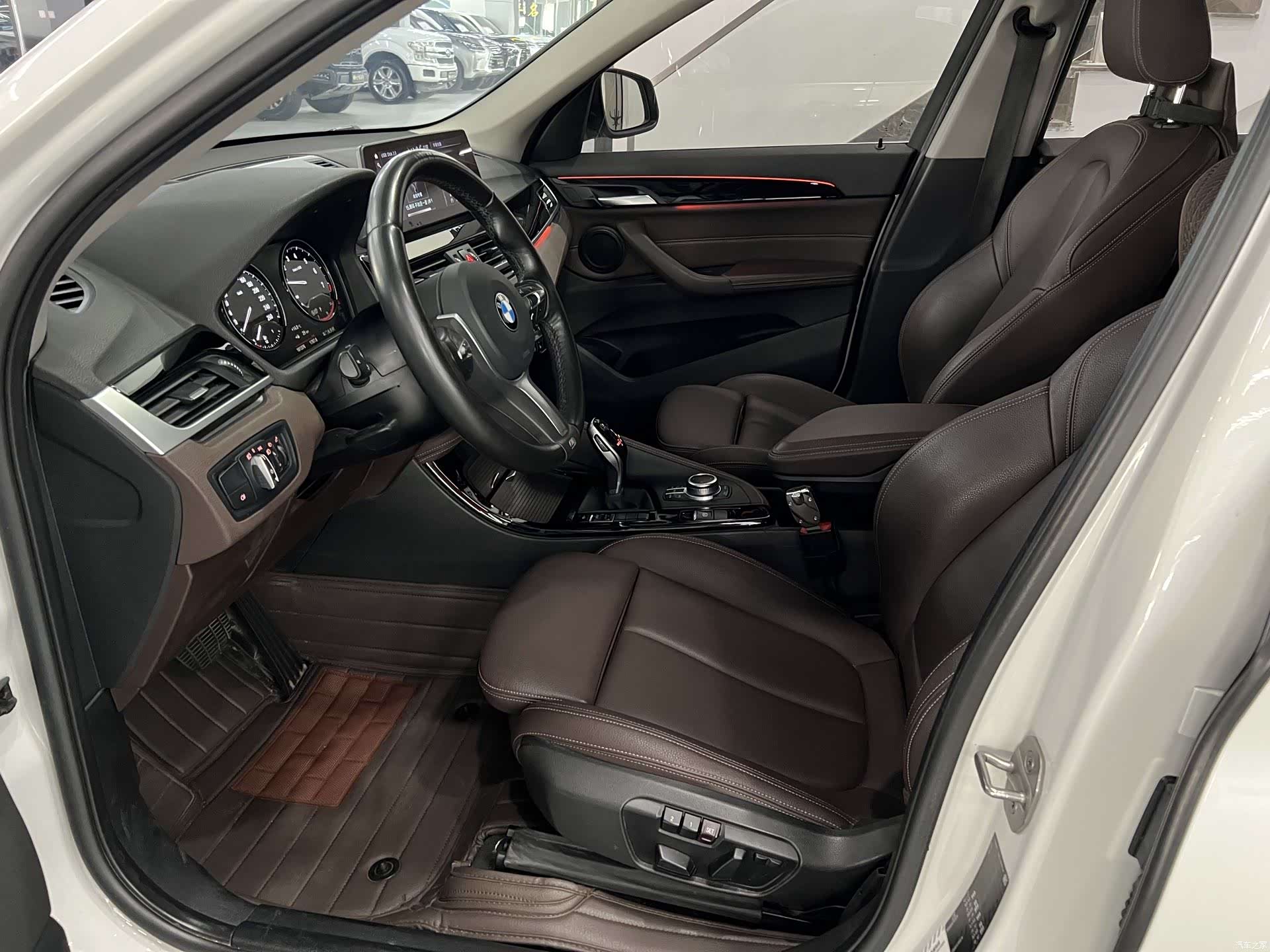 BMW X1, 2020 10