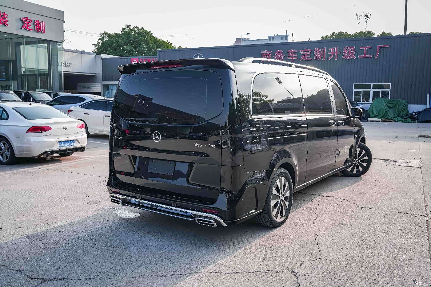 Mercedes-Benz 7, 2022 2