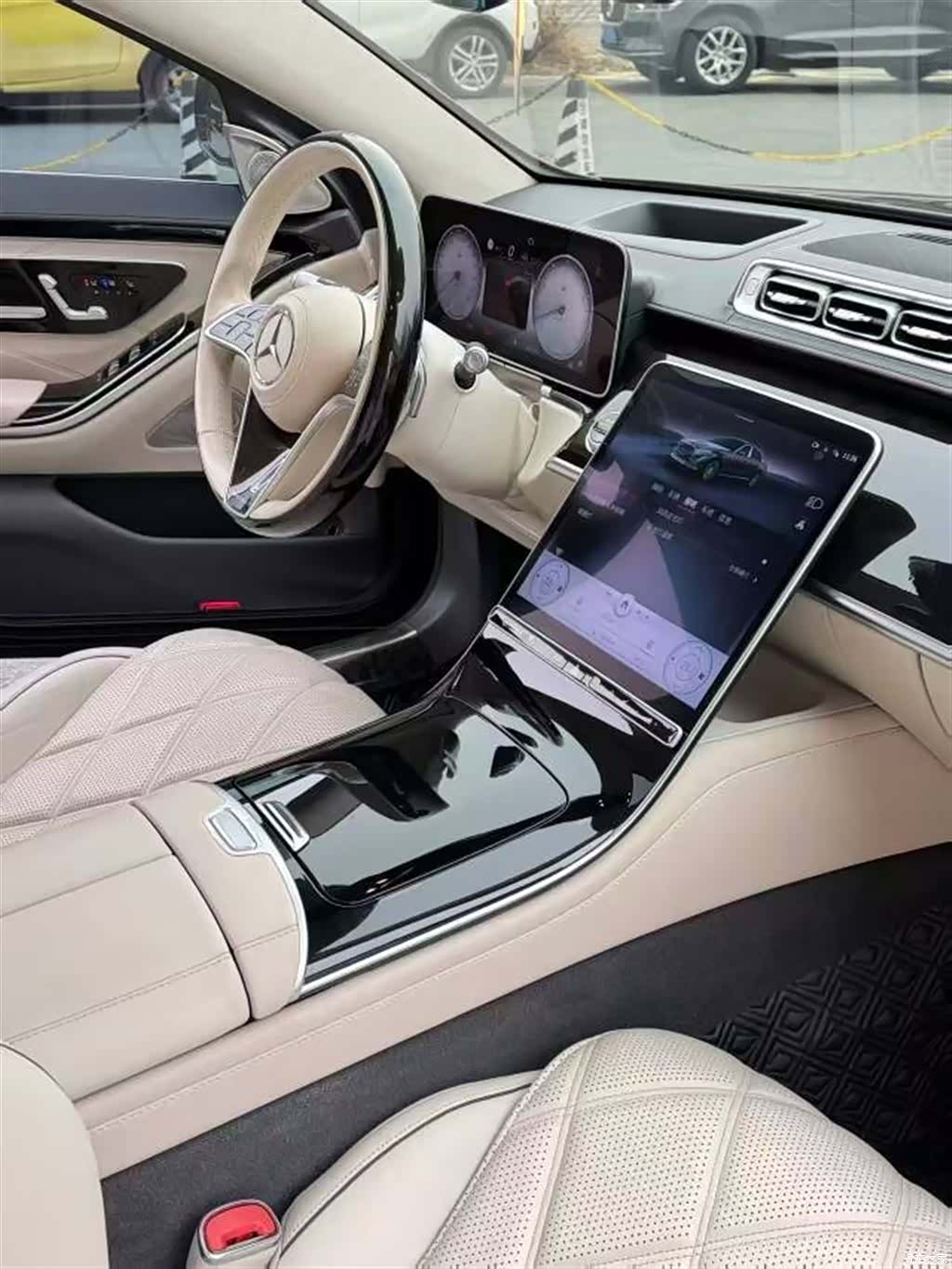 Maybach S-Class, 2022 все фото