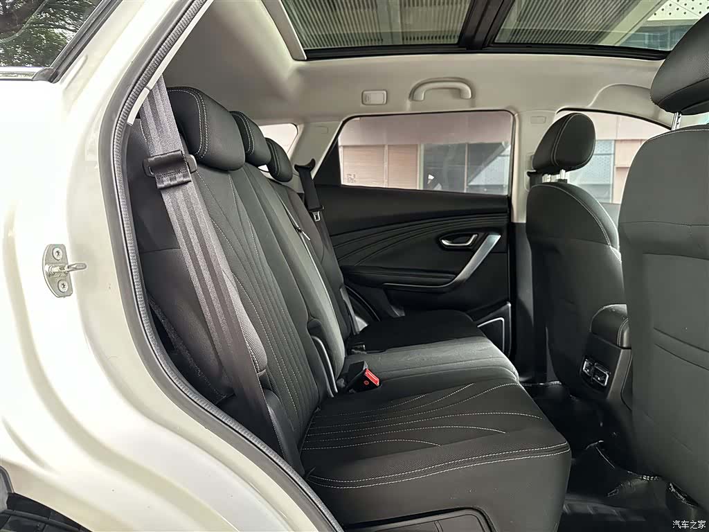 Jetour X70, 2019 18