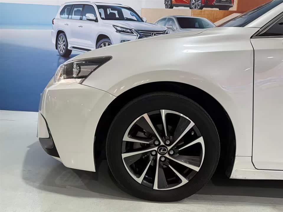 Lexus CT