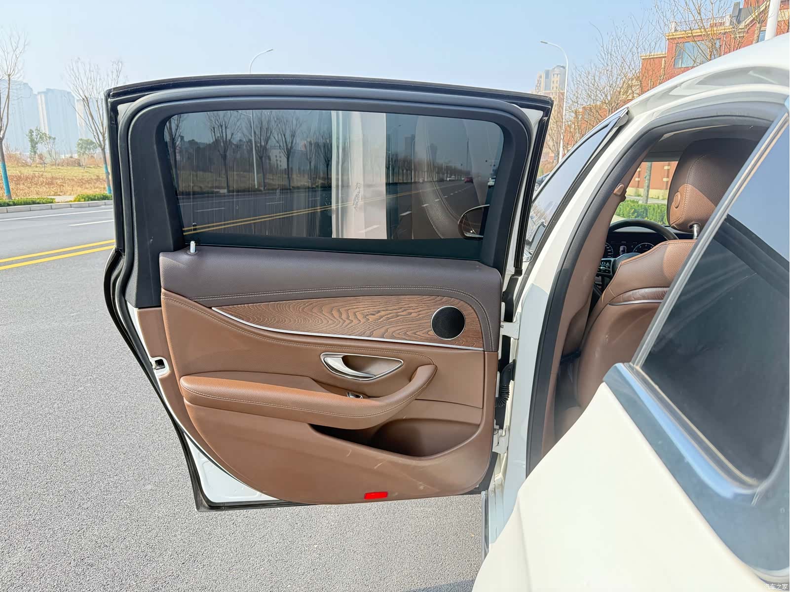 Mercedes-Benz E-Class, 2020 все фото