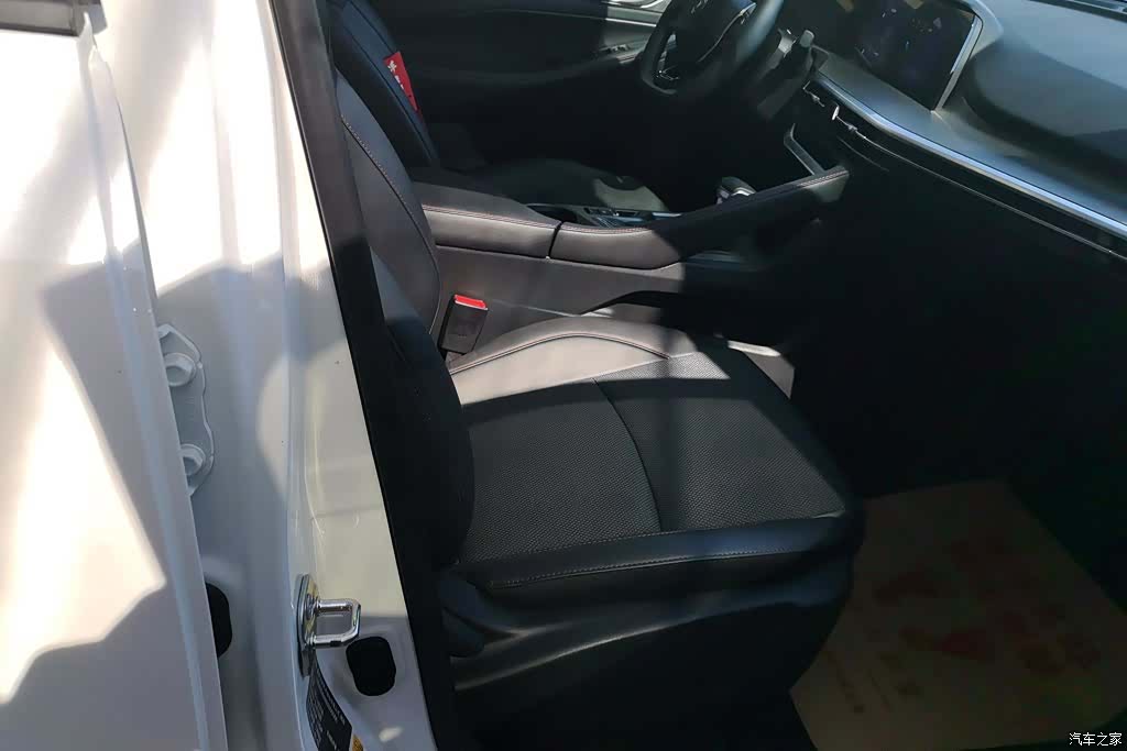 Changan CS35, 2024 8