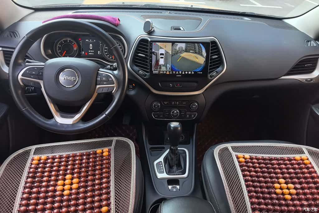 Jeep Cherokee, 2016 12