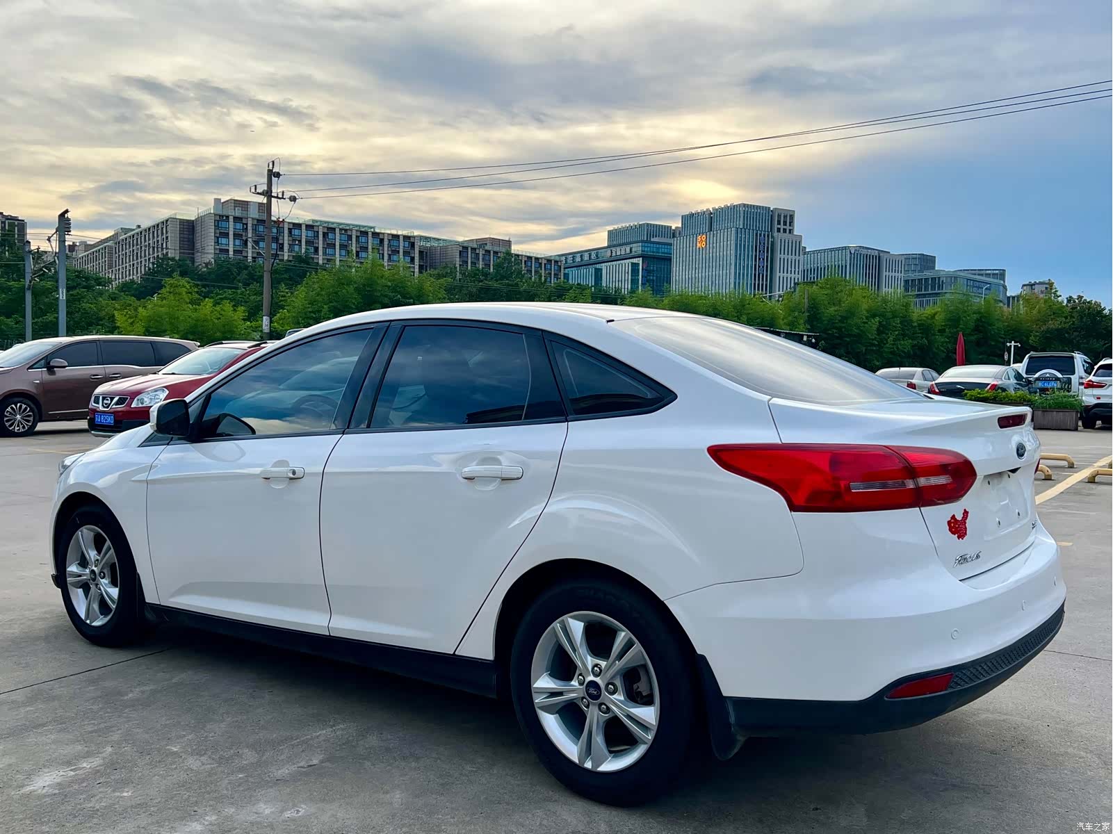 Ford Focus, 2016 12
