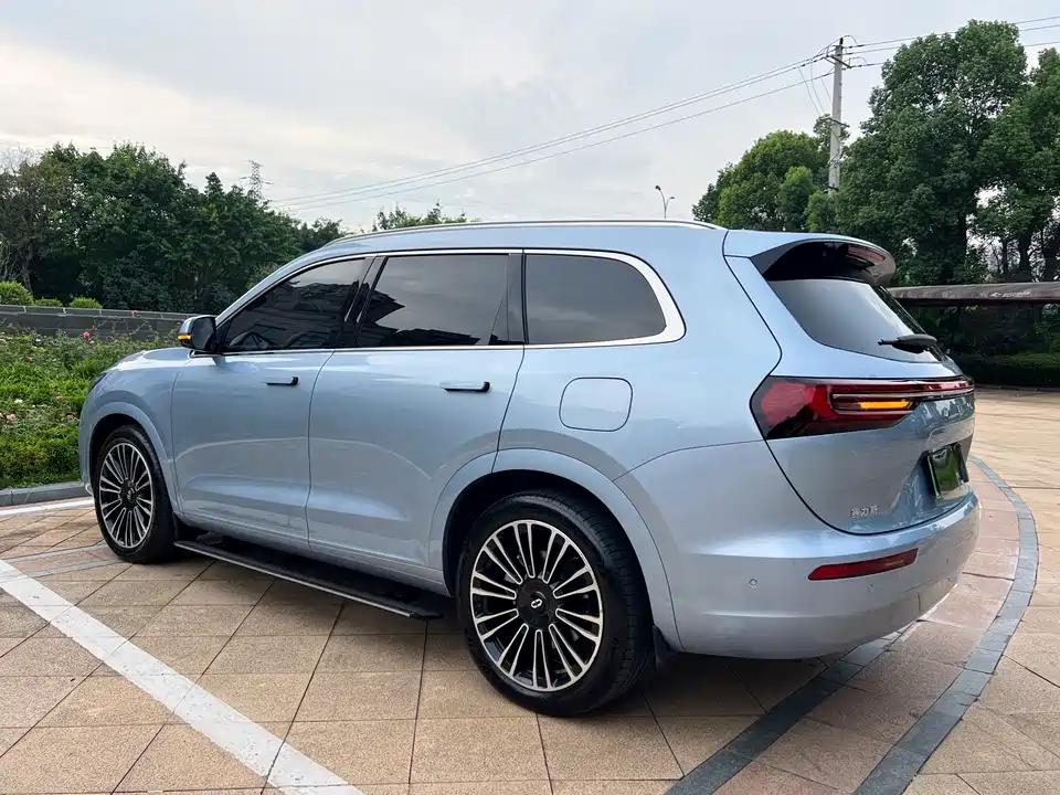 AITO Ask the world M7