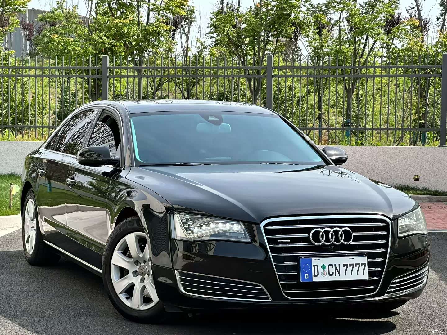 Audi A8L, 2012 3
