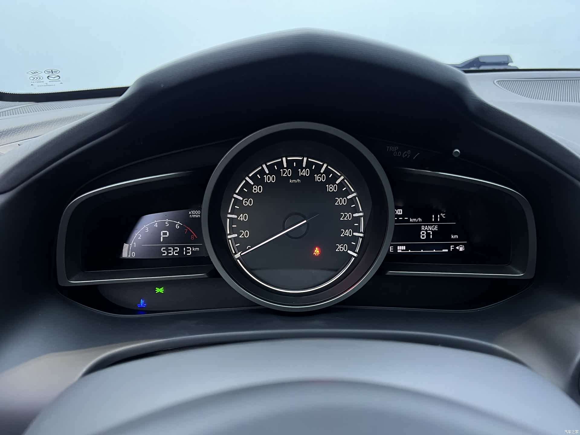 Mazda CX-4, 2023 13