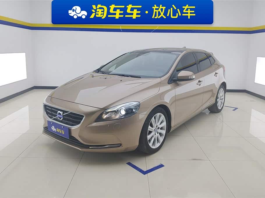 Volvo V40