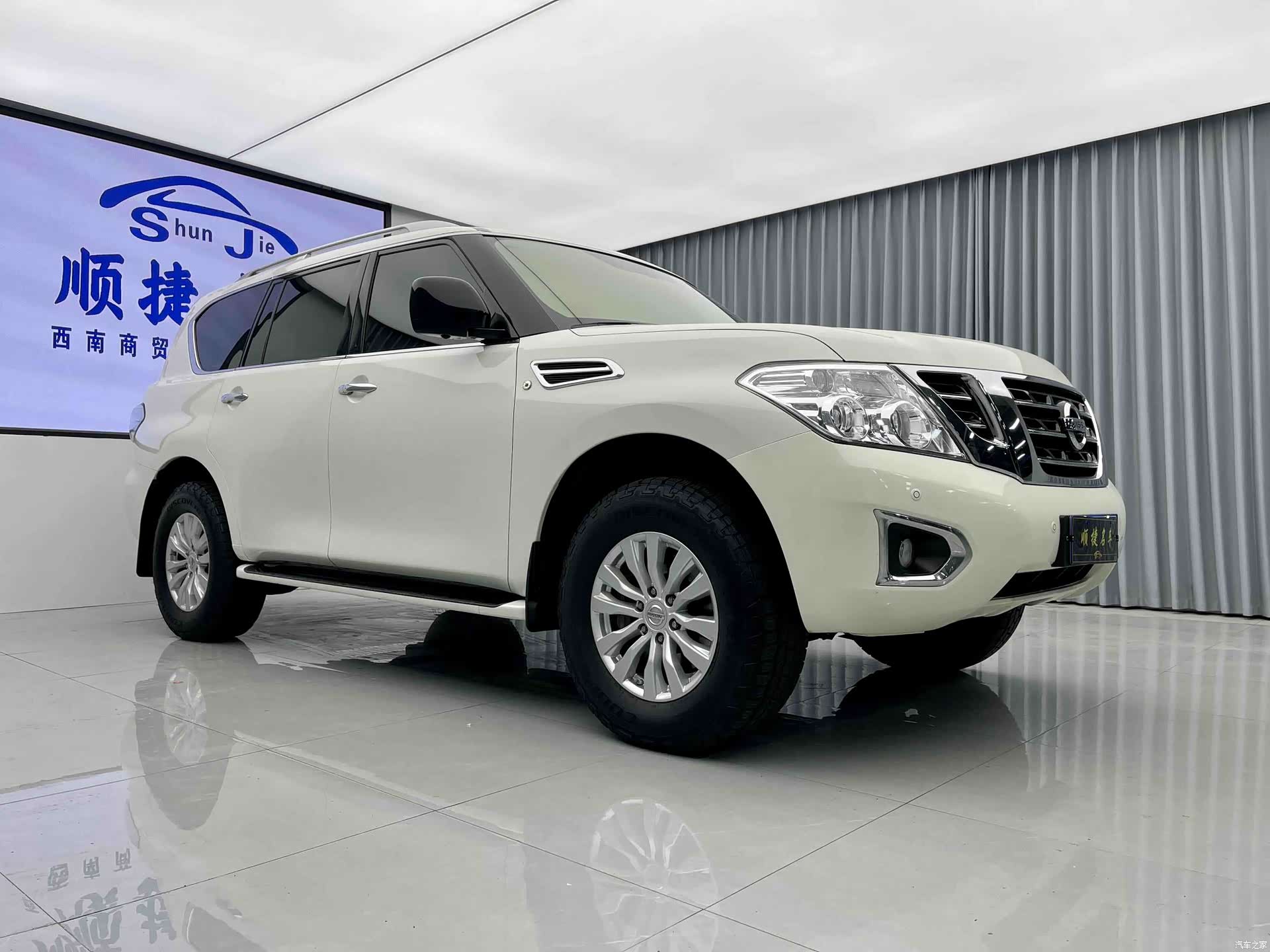 Nissan Patrol, 2017 3