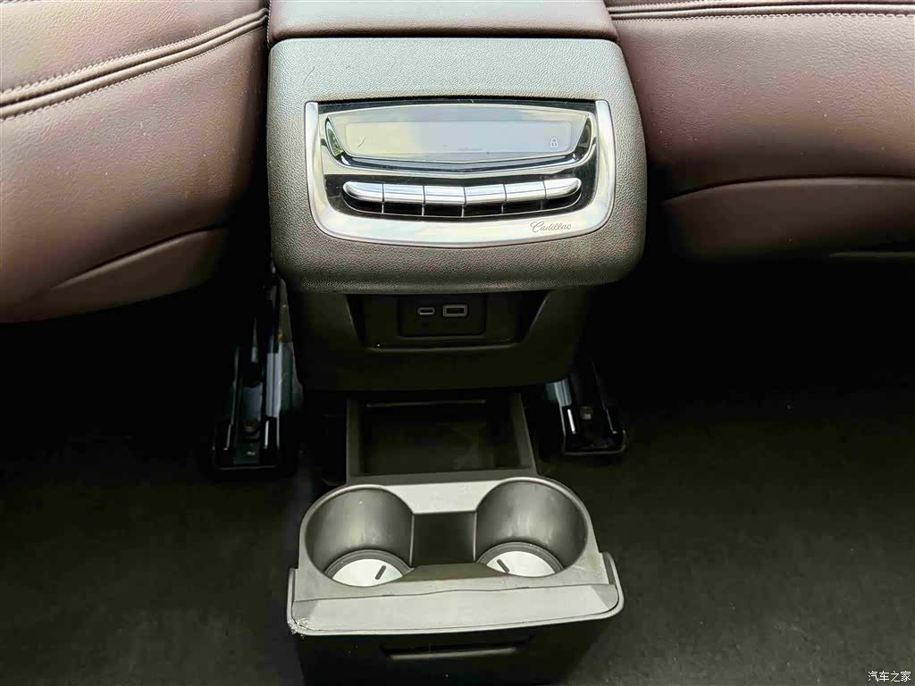 Cadillac XT6, 2020 24