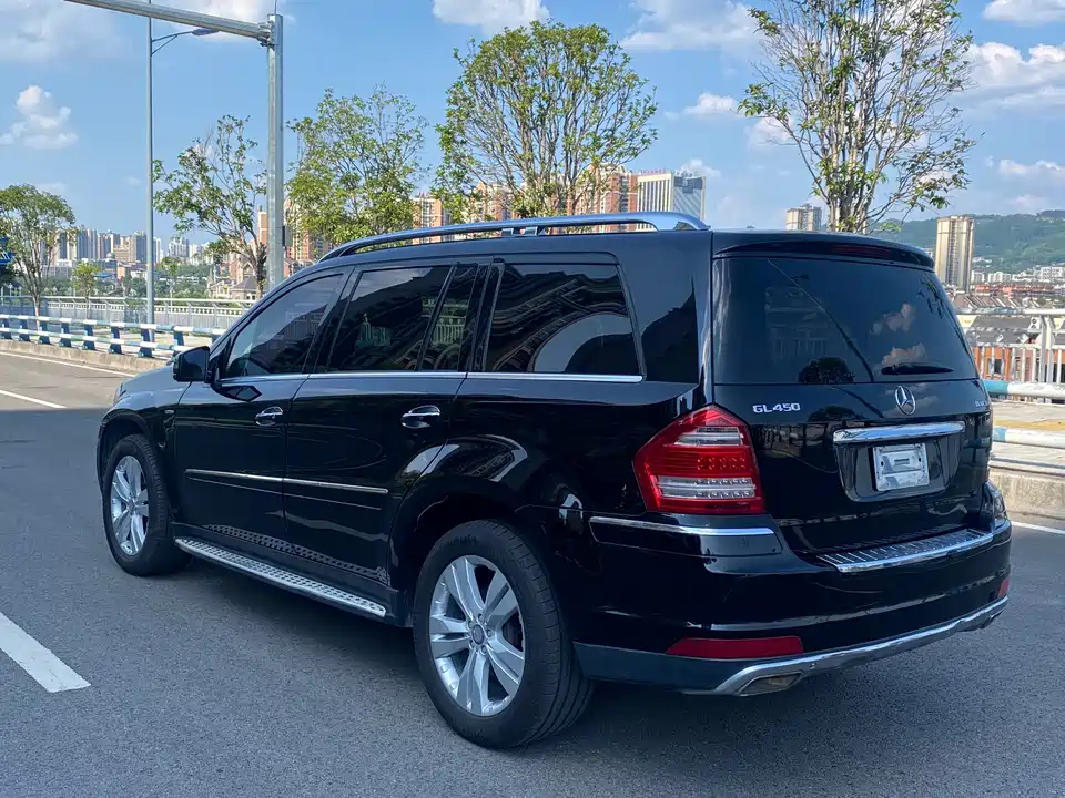 Mercedes-Benz GL grade