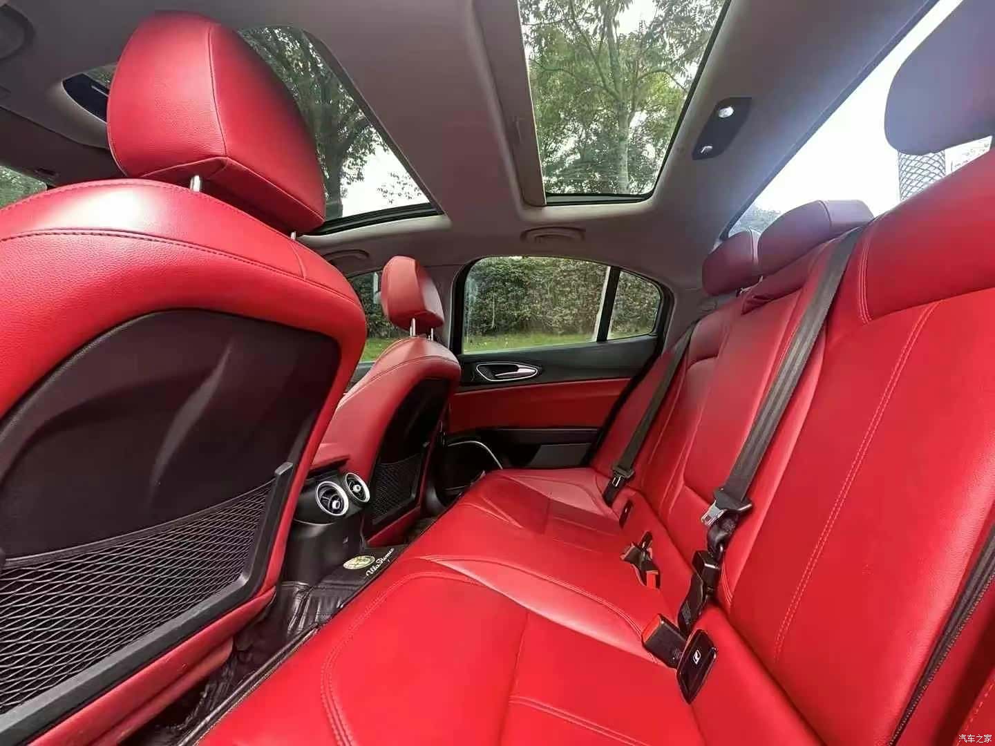 Alfa Romeo Giulia, 2020 6