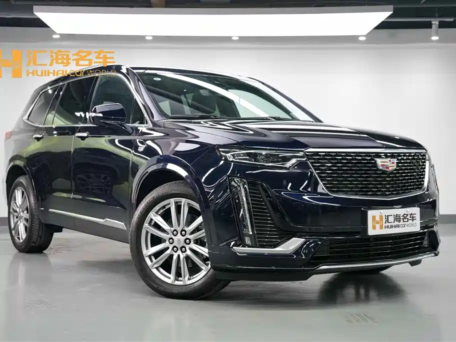 Cadillac XT6