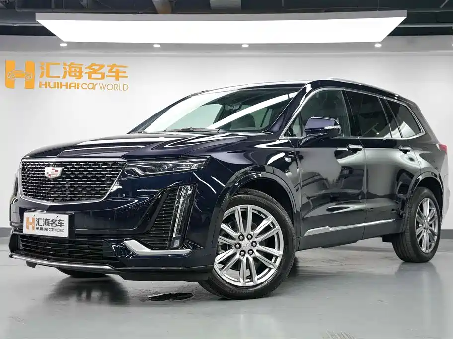 Cadillac XT6