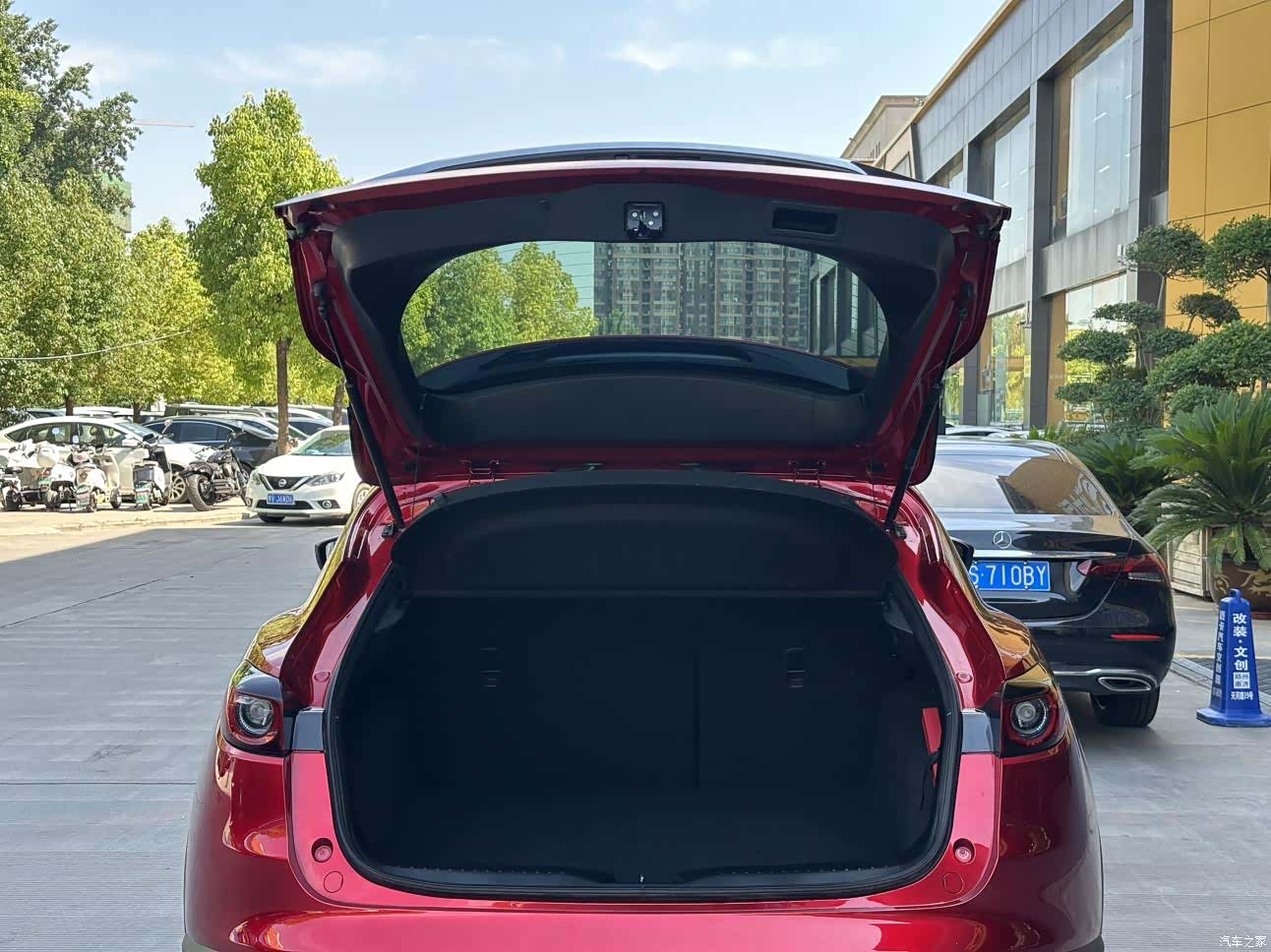 Mazda CX-4, 2020 16