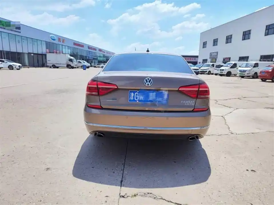 Volkswagen Passat