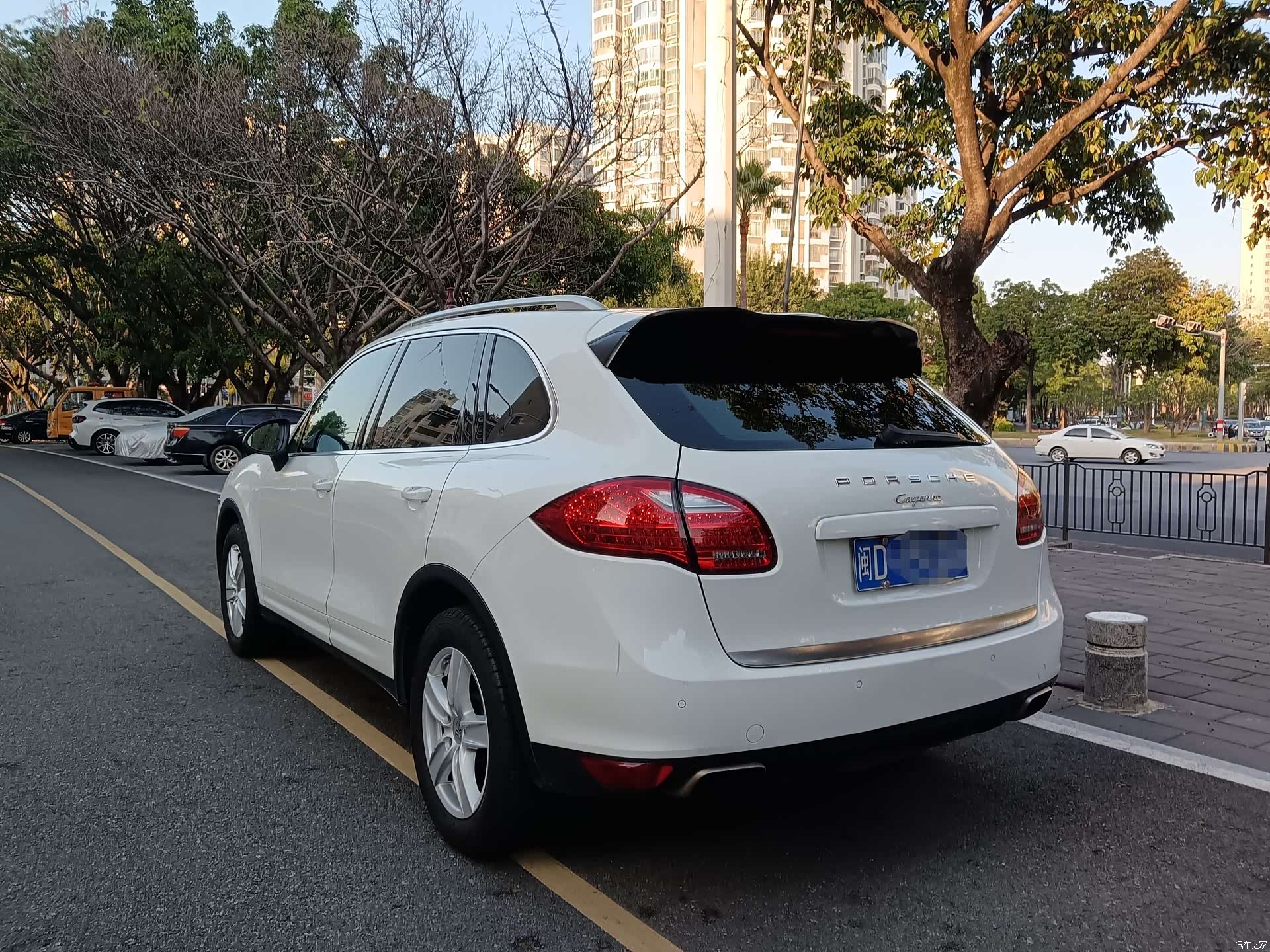 Porsche Cayenne, 2012 6