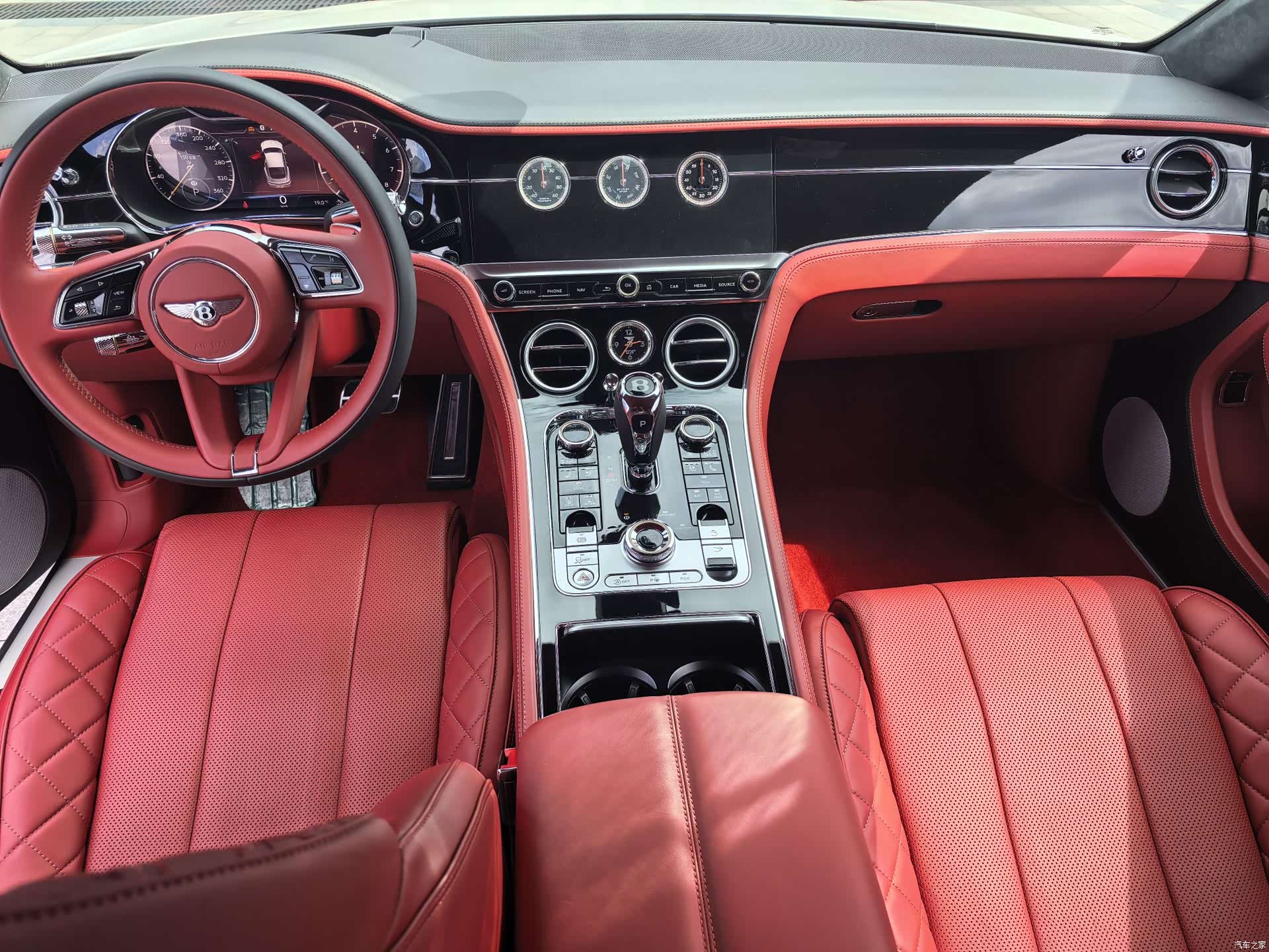 Bentley Continental GT, 2021 11