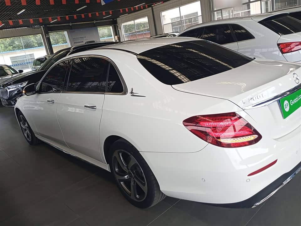 Mercedes-Benz E-class Mercedes-Benz E-class