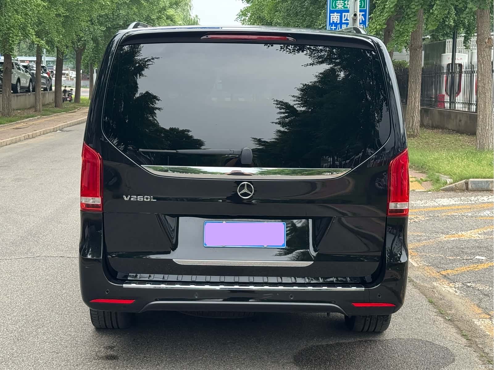 Mercedes-Benz V-Class, 2023 все фото