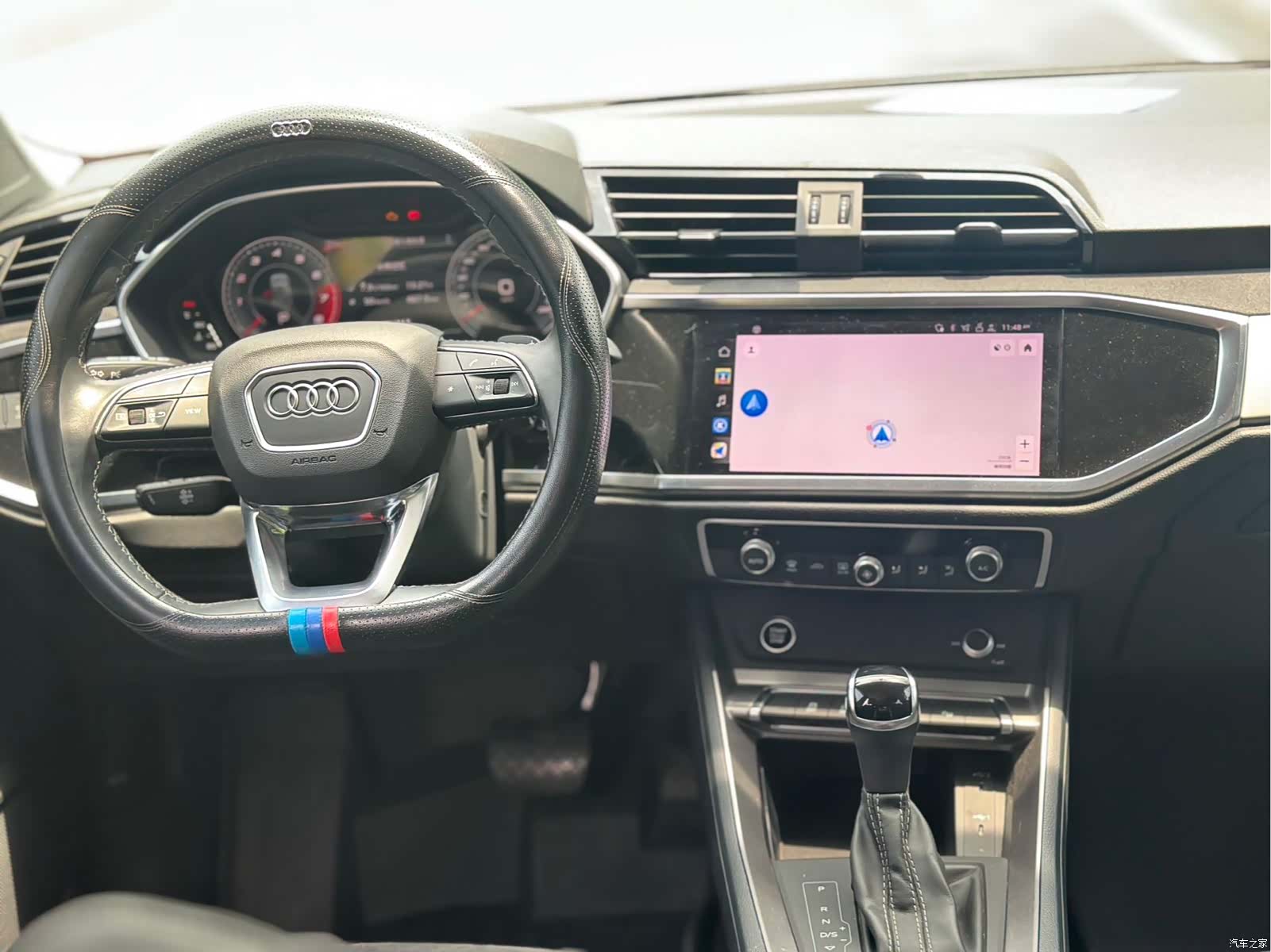 Audi Q3, 2022 12