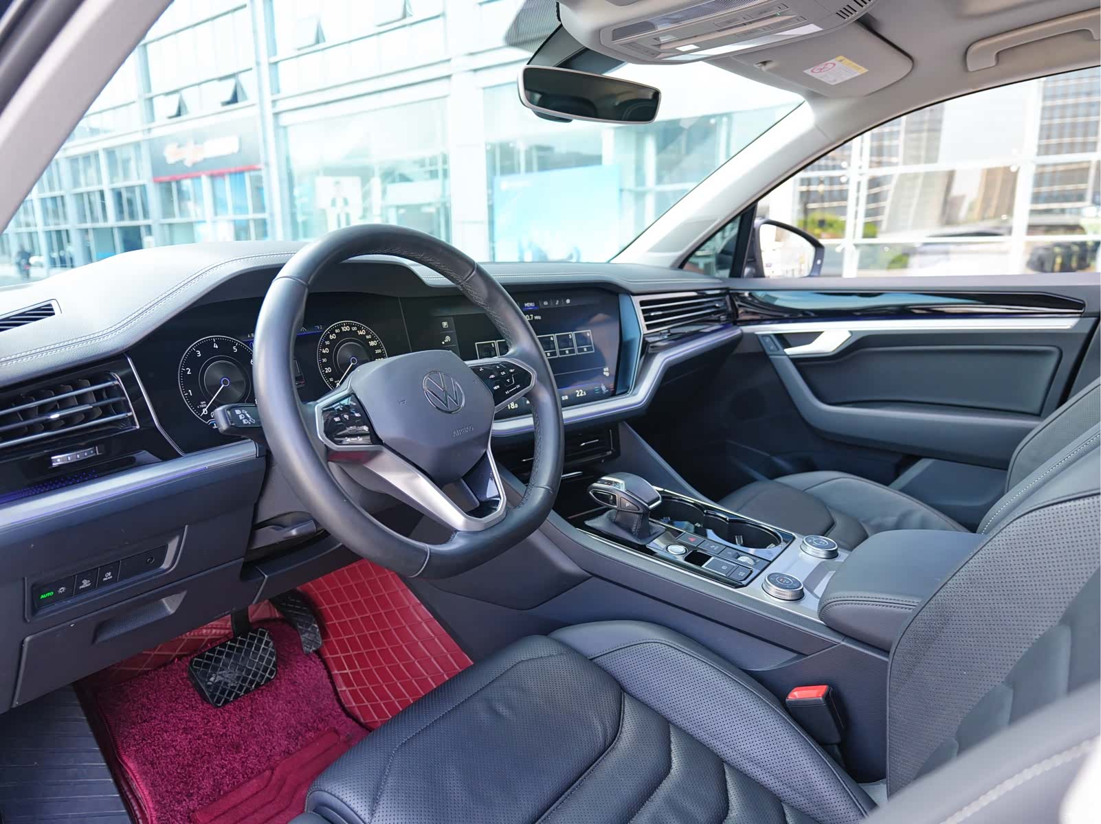 Volkswagen Touareg, 2023 6