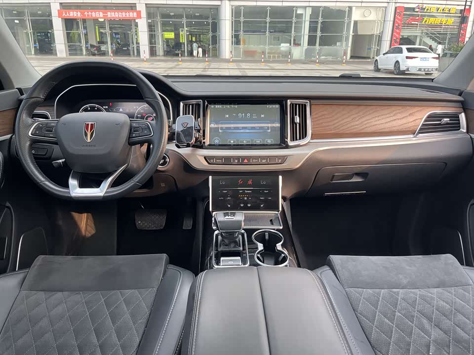 Hongqi HS7 Hongqi HS7