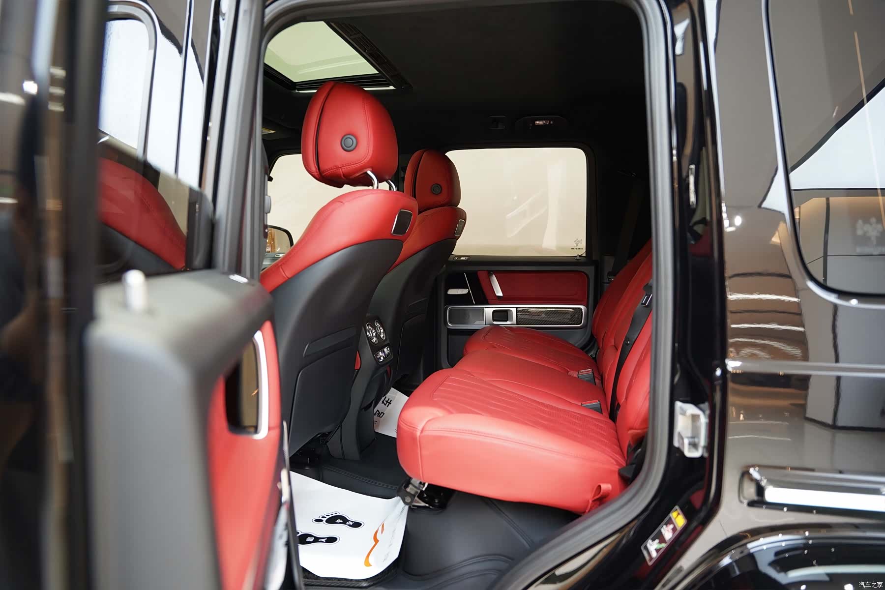Mercedes-Benz G-Class, 2024 20