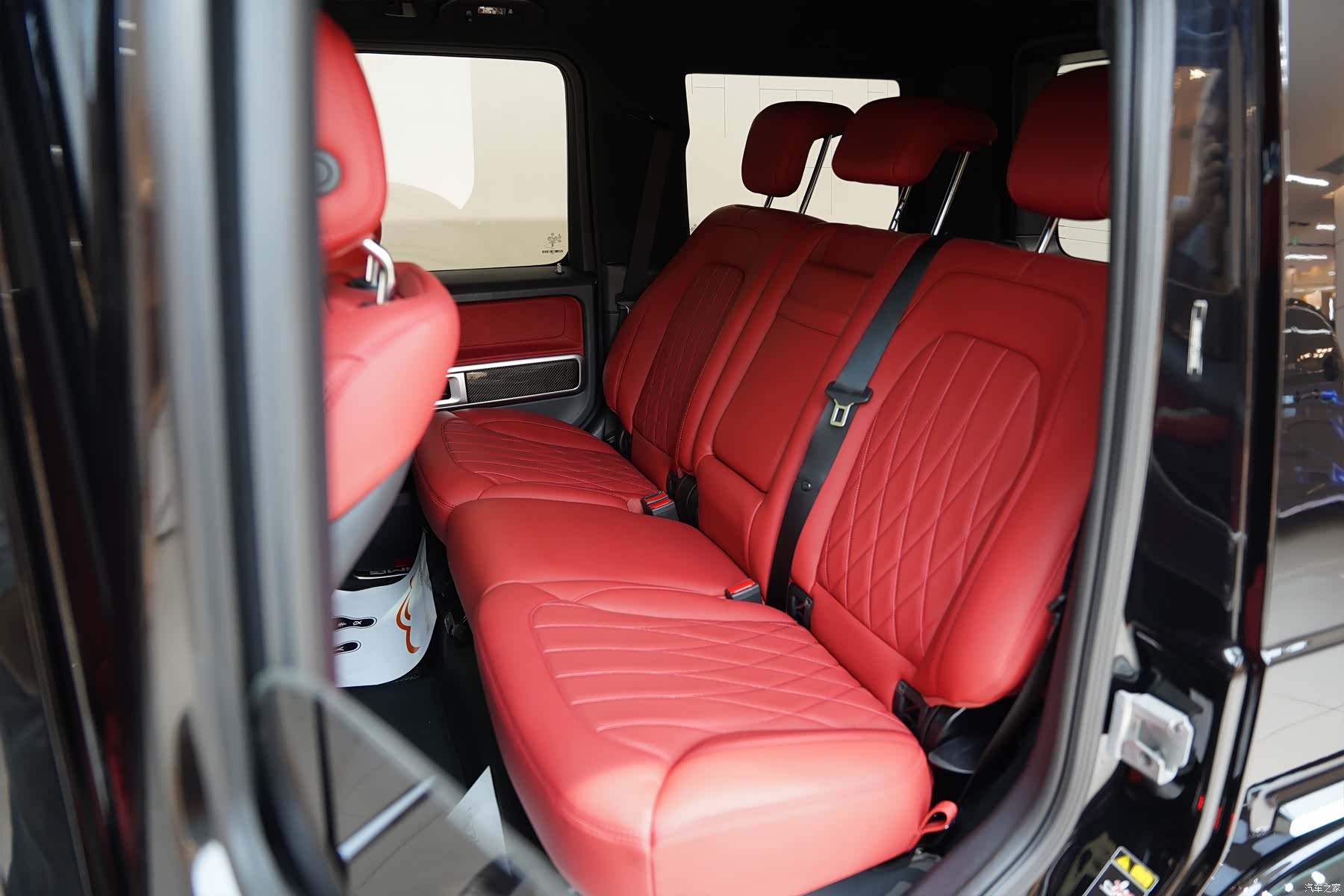 Mercedes-Benz G-Class, 2024 21