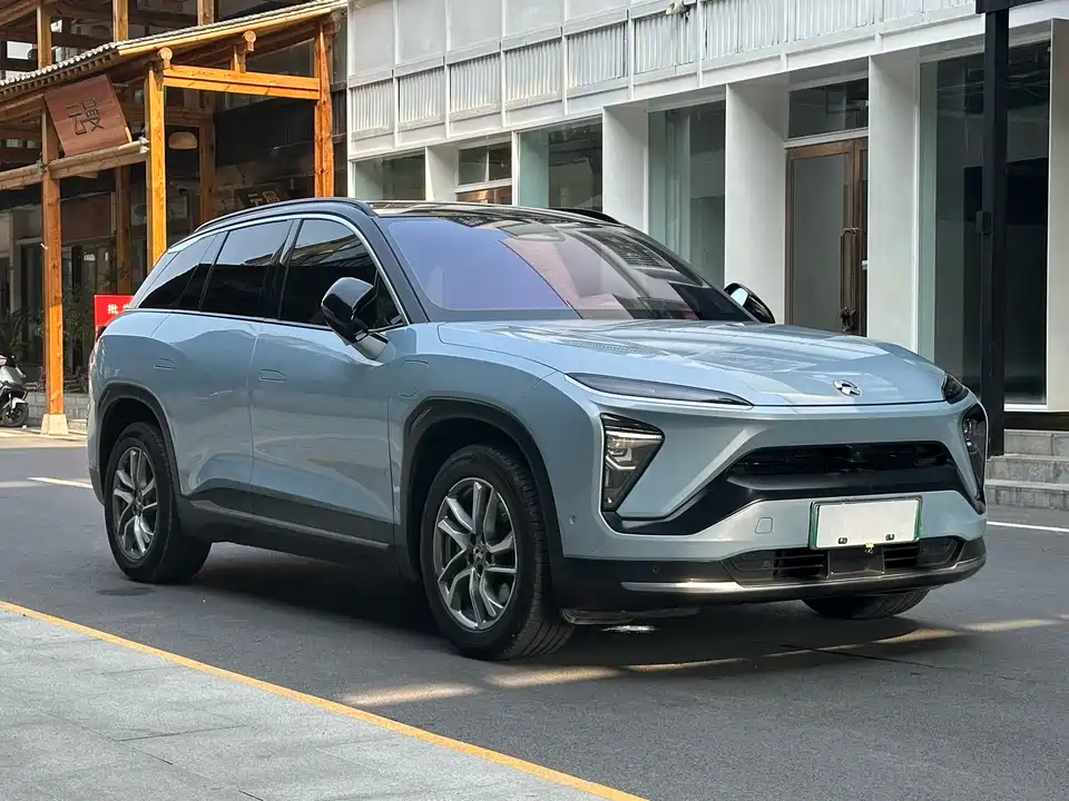 NIO ES6